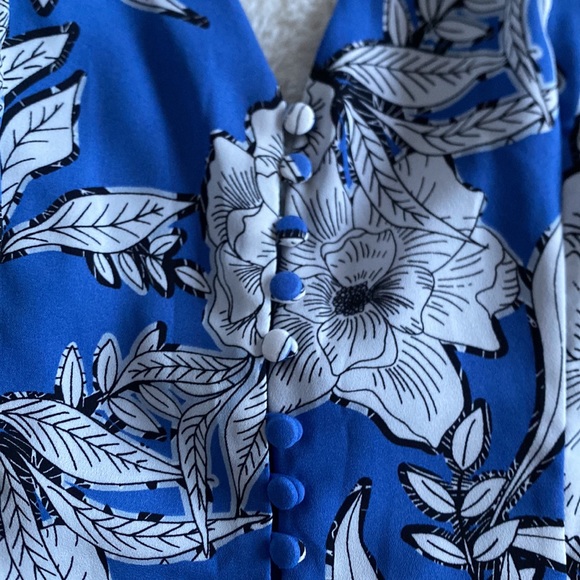 ❤️ Lovers and Friends Romper NWOT Size Small - Picture 4 of 8